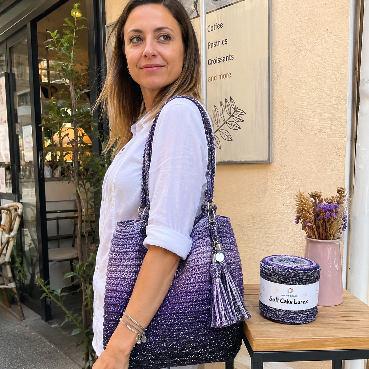 Galassia Viola – Filato Soft Cake Lurex 250 g – Tutte le Tonalità – Immagine 2 di 3