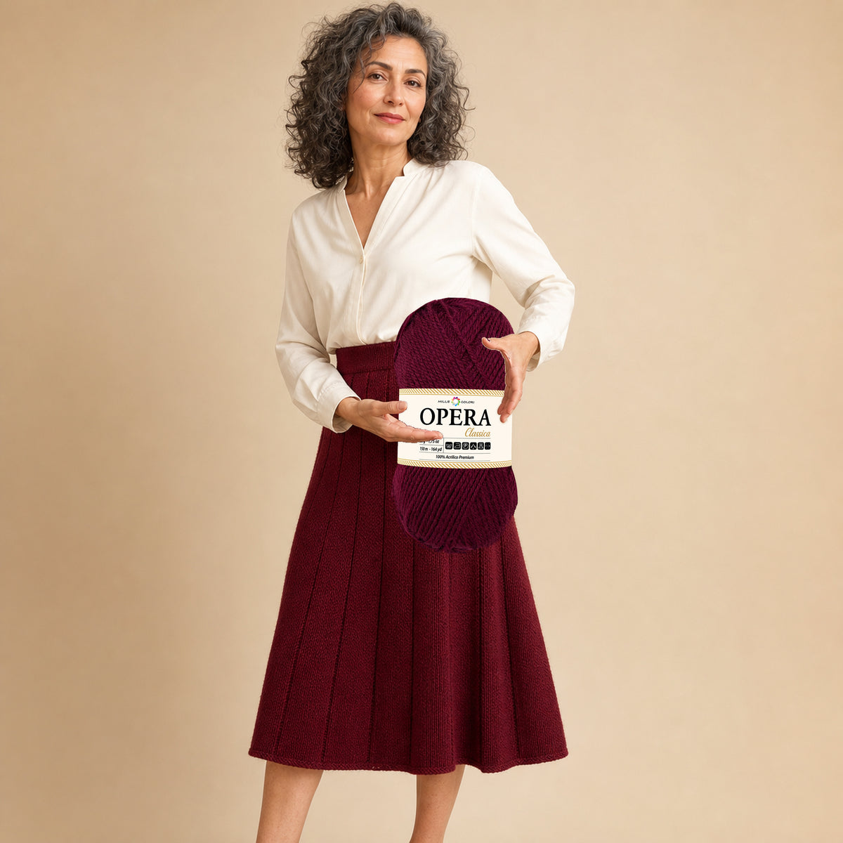 BORDEAUX – Modella con prodotto