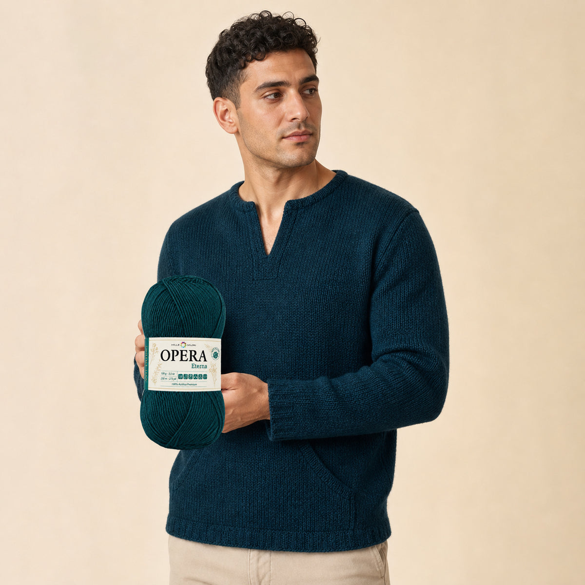 VERDE SMERALDO – Modella con prodotto