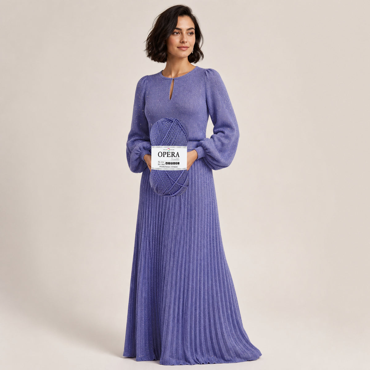 LILLA CHIARO – Modella con prodotto